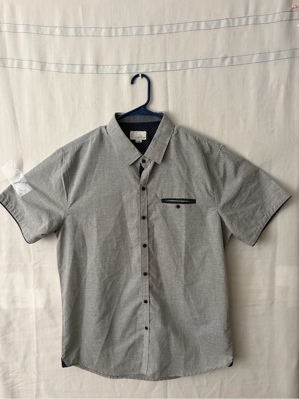 Craft + Flow Men’s Size XL Gray Short Sleeve Button Down Shirt (A655)